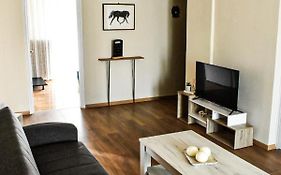Nikis Apartment